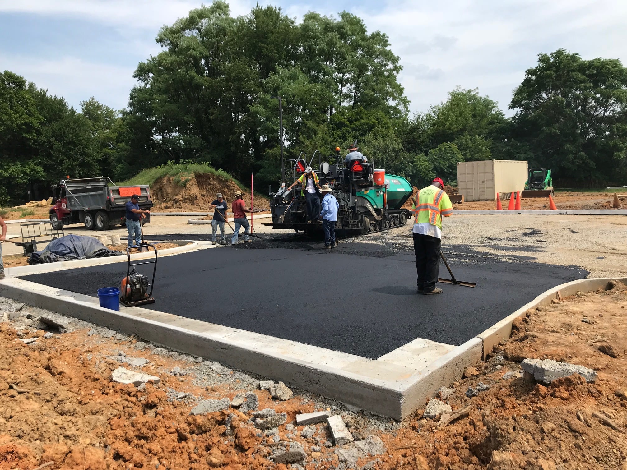 asphalt contractors staunton commercial parking lot paving